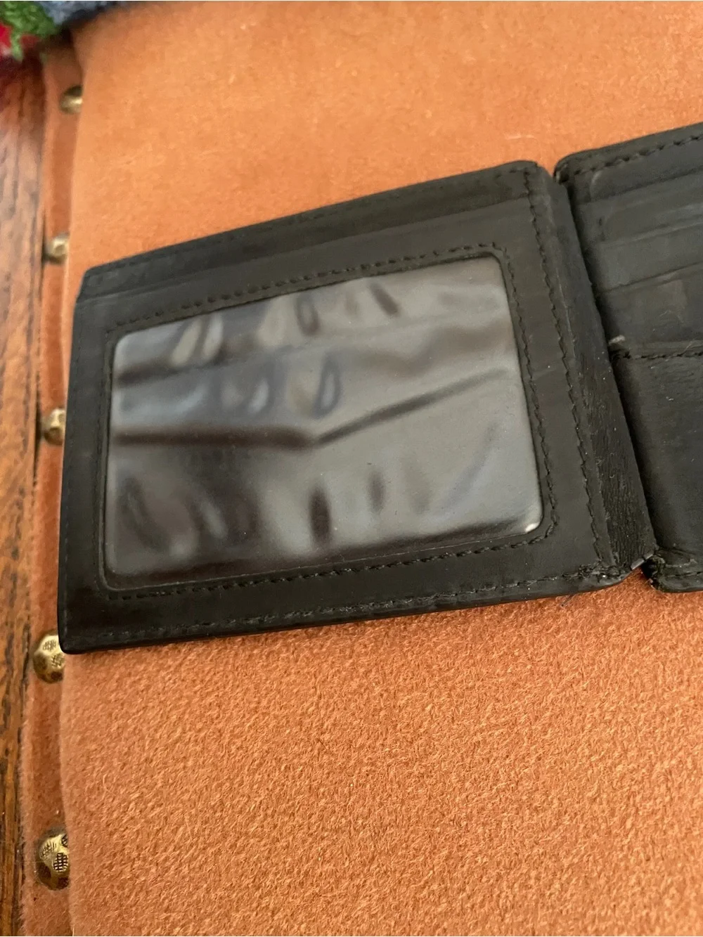 Fossil Brand Men’s Leather Bifold Quinn Wallet with Flip ID Window Black / Brown